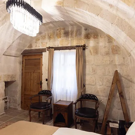 Noah's Ark Cave Hotel 3*
