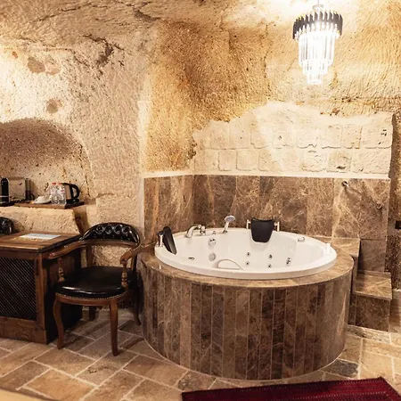 Noah's Ark Cave 3*