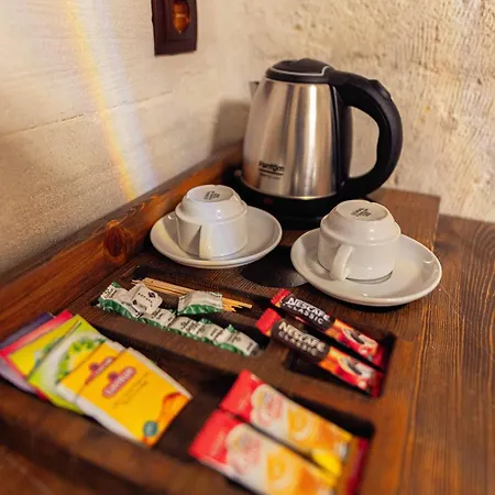 Noah's Ark Cave 호텔