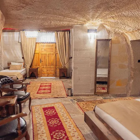 Hotel Noah's Ark Cave