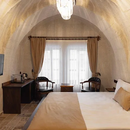 Noah's Ark Cave Hotel 3*