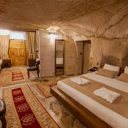 Noah's Ark Cave Szálloda 3*