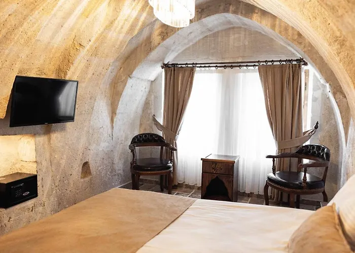 Hotel Noah's Ark Cave