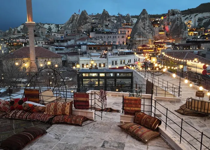 Noah's Ark Cave Hotel 3*